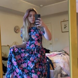laura ashley floral dress. 80s VINTAGE!